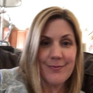 Meet your Posher, Marisa